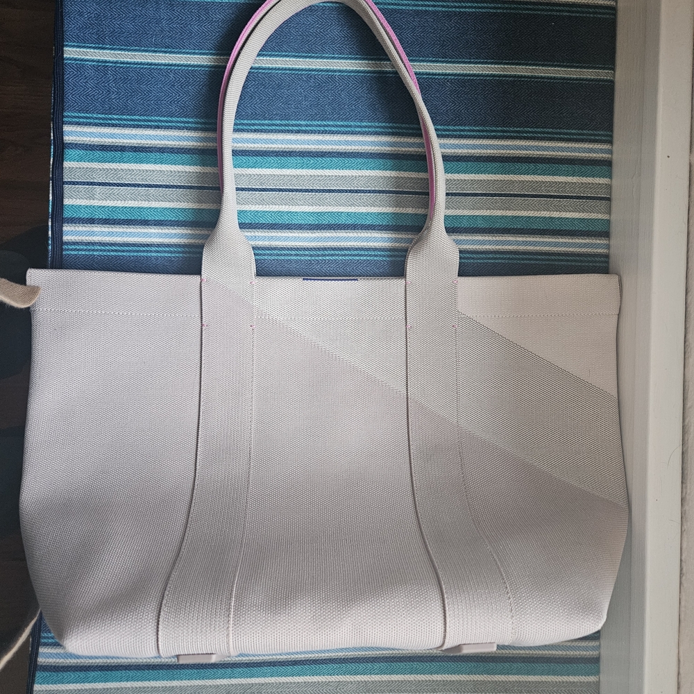 Rothys Lilac Haze Classic Tote